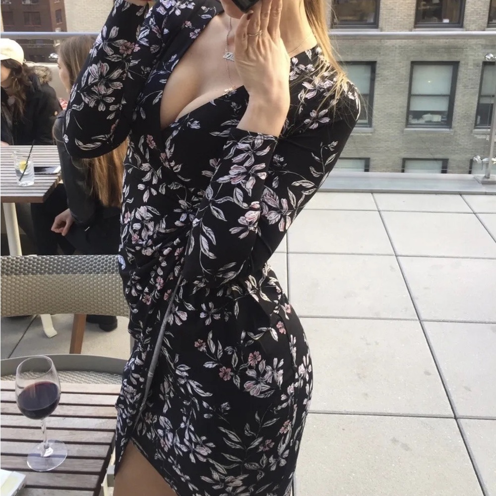 Guess Black Long Sleeve Floral Bandage Dress Size Small